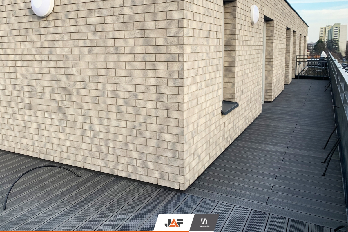 Gardin Plus в Грохові, Варшава, Польща