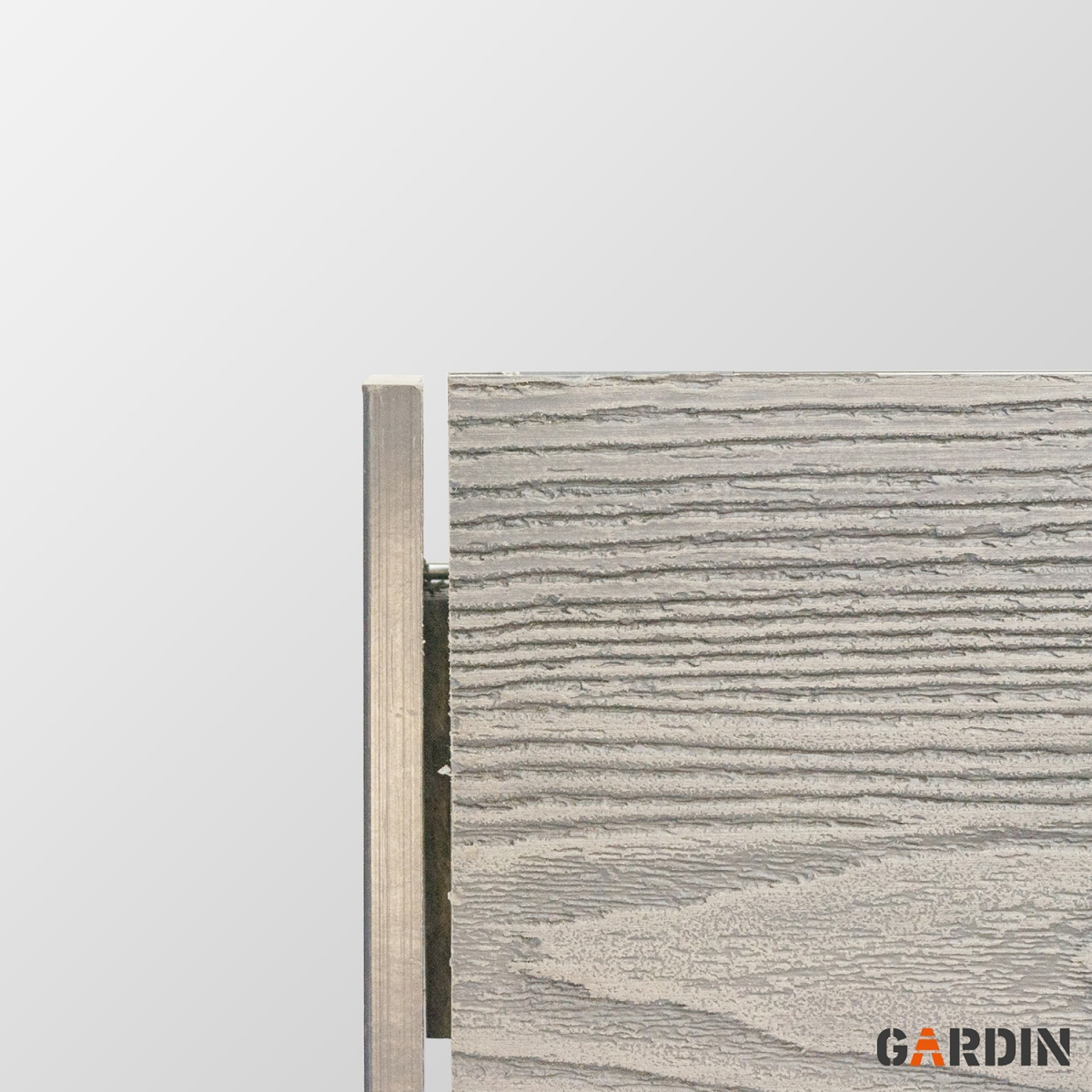 Фінішне оздоблення композитної терасної дошки Gardin