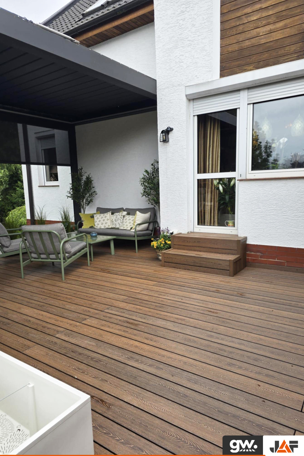 Каштановий Gardin Deco X