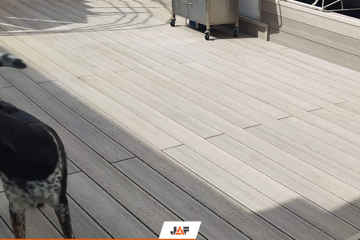 Квадратна тераса, Мокотув, Варшава, Польща